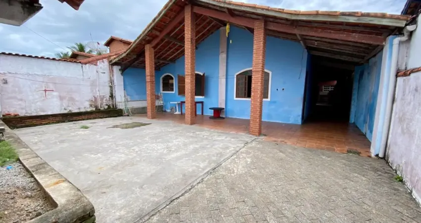 Casa na praia para venda em itanhaém, litoral sul de são paulo