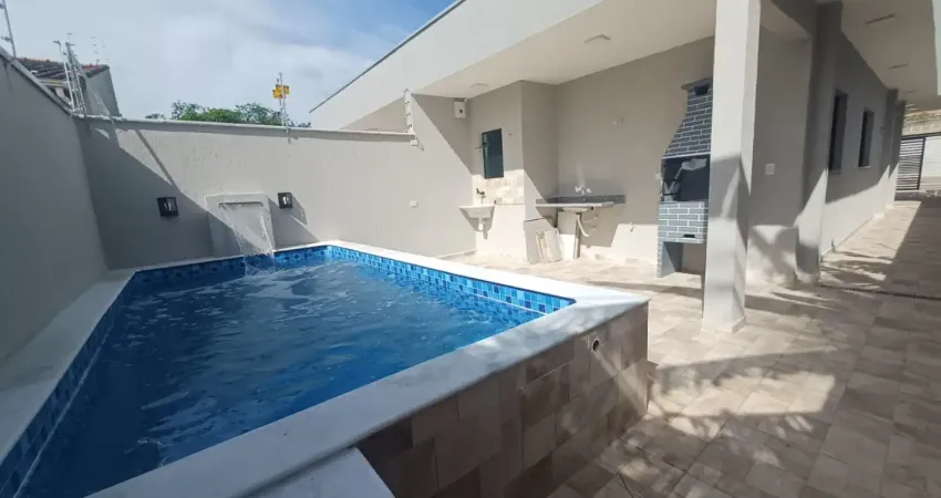 Casa na praia com piscina para venda em itanhaém, litoral sul de sp