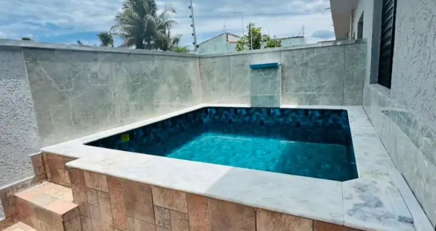Casa na praia com piscina para venda em itanhaém, litoral sul de sp