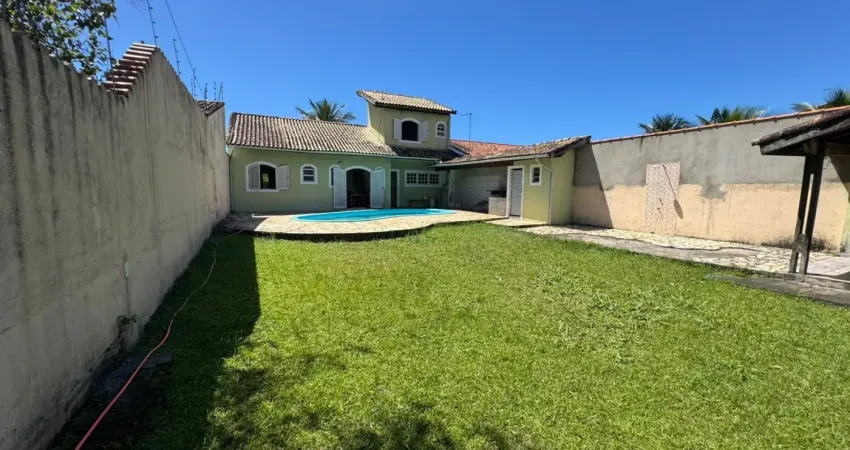 Casa na praia com piscina para venda, em itanhaém litoral sul de sp
