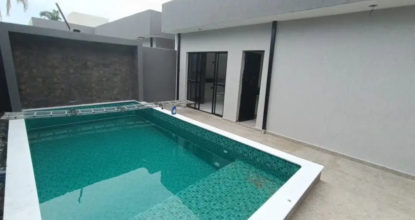 Casa com piscina para venda em itanhaém, litoral sul de são paulo