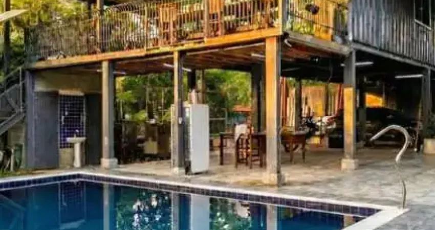 Chácara para Venda em Itanhaém, Aguapeú, 2 dormitórios, 1 suíte, 2 banheiros, 7 vagas