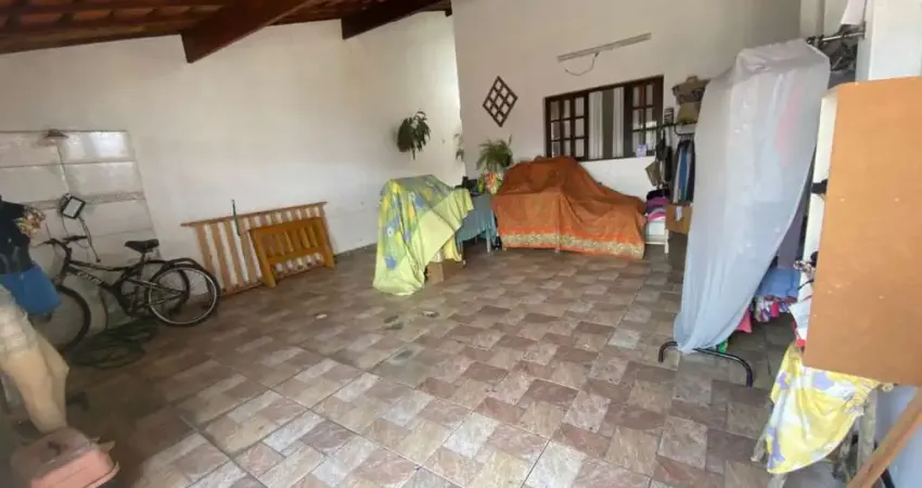 Casa para Venda em Itanhaém, Nova Itanhaém, 2 dormitórios, 1 suíte, 1 banheiro, 2 vagas