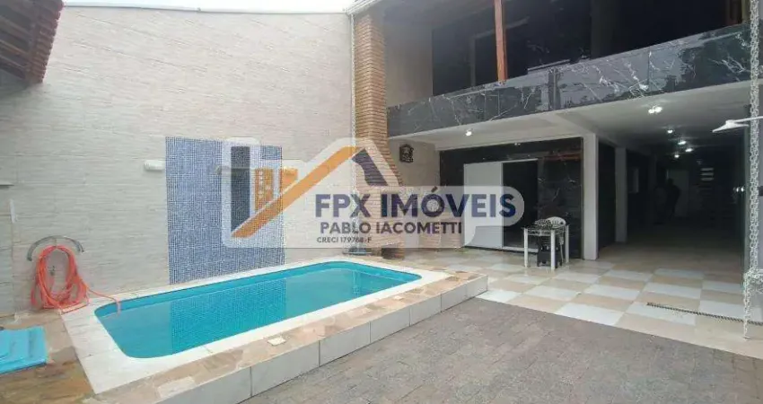 Casa para Venda em Itanhaém, JARDIM SUARÃO, 3 dormitórios, 1 suíte, 2 banheiros, 3 vagas