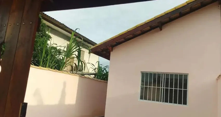 Casa para Venda em Itanhaém, Nossa Senhora do Sion, 2 dormitórios, 1 banheiro, 2 vagas