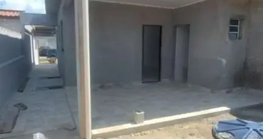 Casa à venda no Jardim Sabaúna, Itanhaém