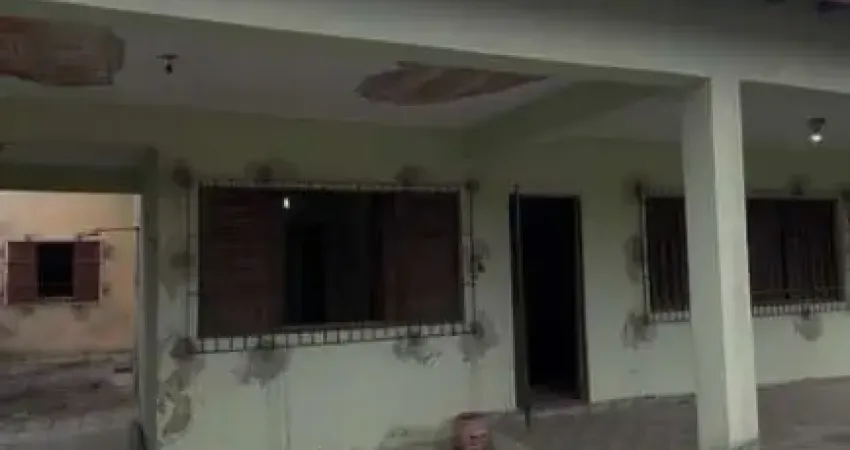 Casa para Venda em Itanhaém, Balneário Gaivota, 3 dormitórios, 1 suíte, 1 banheiro, 4 vagas