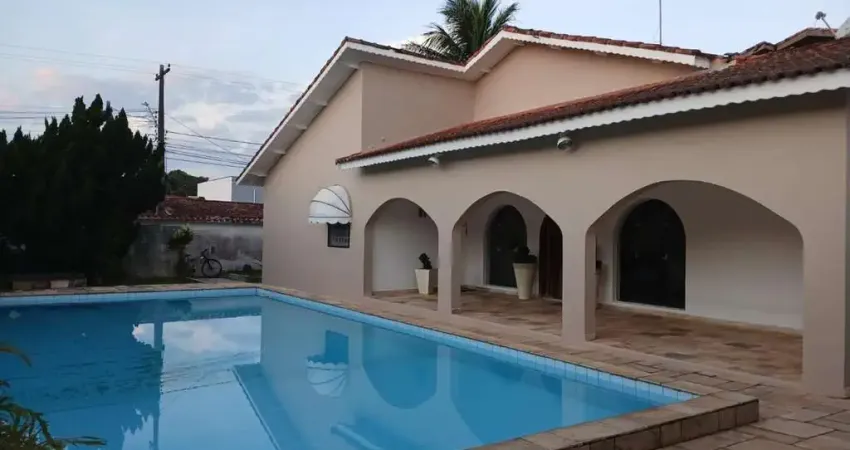 Casa para Venda em Peruíbe, Stella Maris, 3 dormitórios, 3 suítes, 1 banheiro, 5 vagas