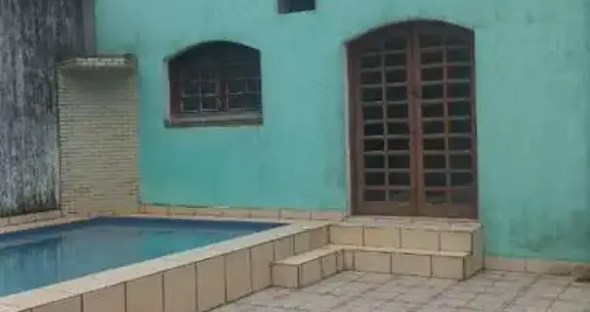 Casa para Venda em Itanhaém, Jardim Coronel, 4 dormitórios, 2 suítes, 4 banheiros, 6 vagas