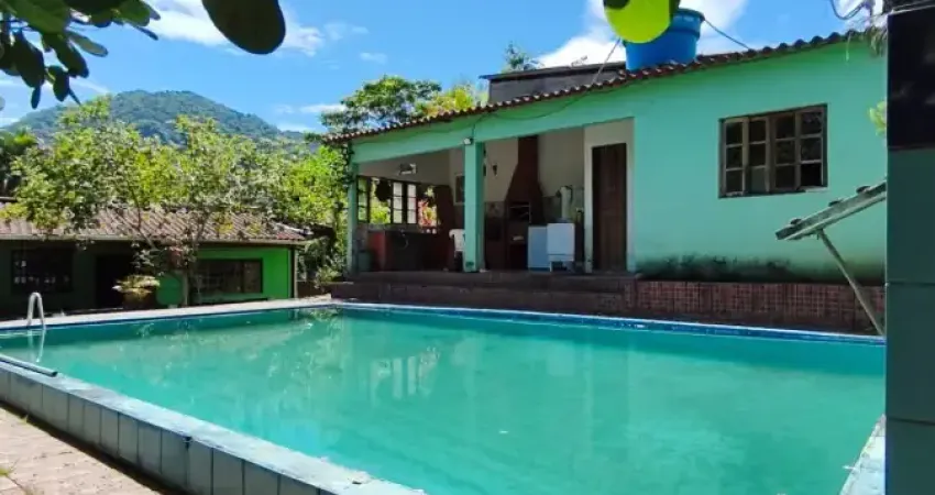 Chácara / sítio com 3 quartos à venda em Igrejinha, Itariri