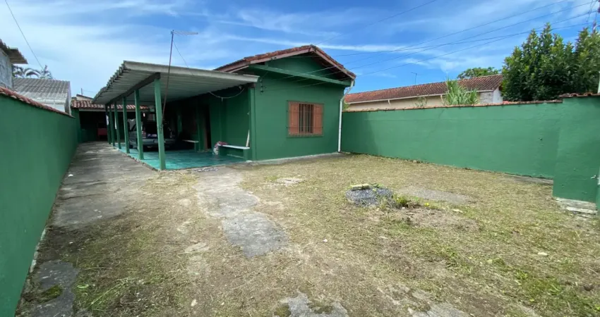 Casa com piscina na praia para Venda em Itanhaém, Litoral Sul de SP