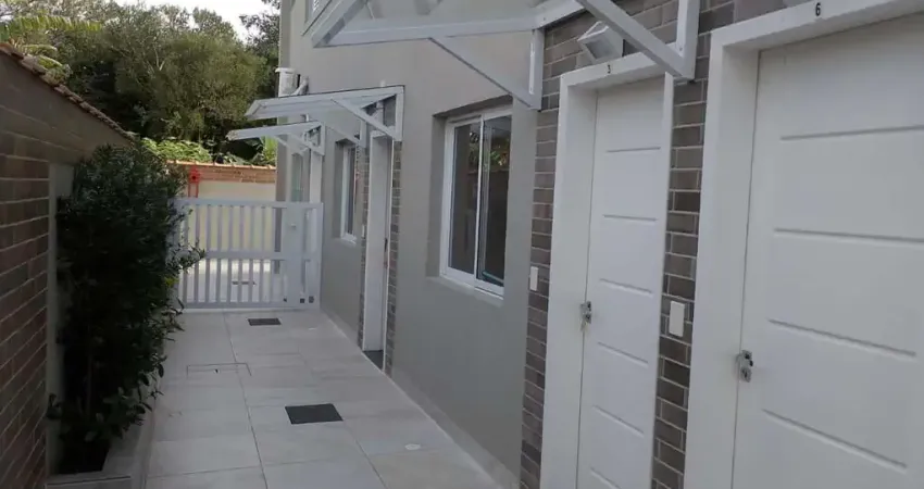 Casa para venda em itanhaém, jardim umuarama, 2 dormitórios, 1 banheiro, 1 vaga