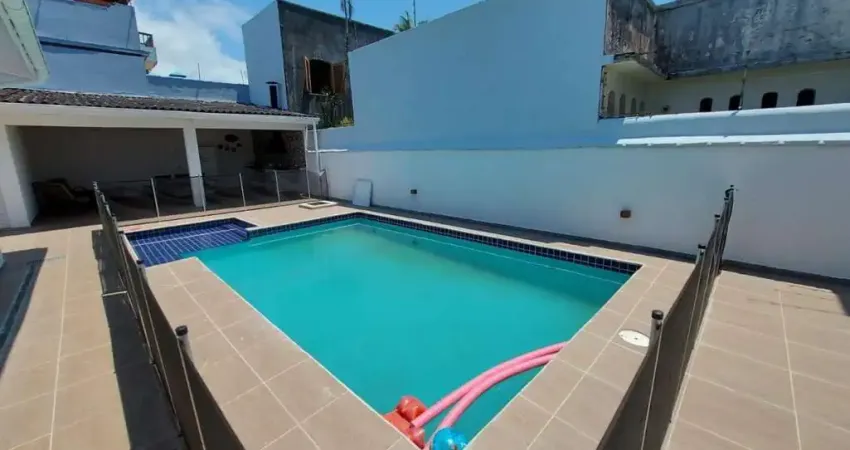 Casa Alto Padrão para Venda em Itanhaém, Cibratel 1, 9 dormitórios, 2 suítes, 4 banheiros, 6 vagas