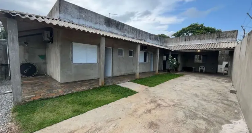 Casa para Venda em Itanhaém, Jardim Marambá 1, 2 dormitórios, 2 suítes, 1 banheiro, 8 vagas