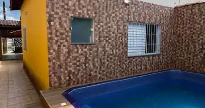 Casa para Venda em Itanhaém, Tupy, 2 dormitórios, 1 suíte, 4 banheiros, 2 vagas