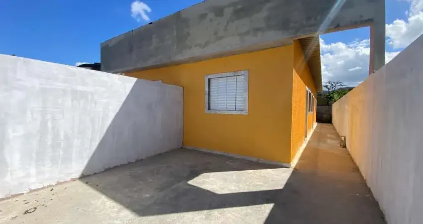 Casa para venda em itanhaém, suarão, 2 dormitórios, 1 banheiro, 2 vagas