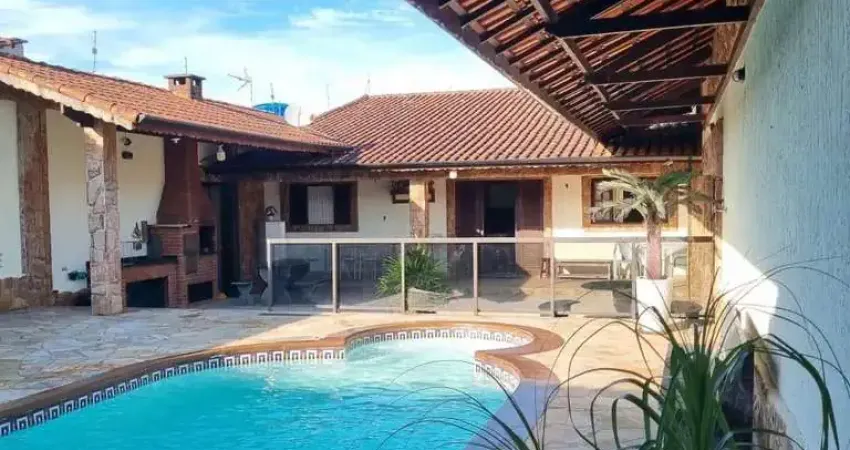 Casa para venda em mongaguá, vera cruz, 1 dormitório, 2 banheiros, 6 vagas