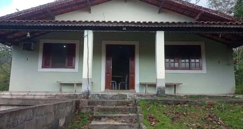 Chácara para Venda em Pedro de Toledo, Fazenda São José, 2 dormitórios, 1 banheiro, 10 vagas