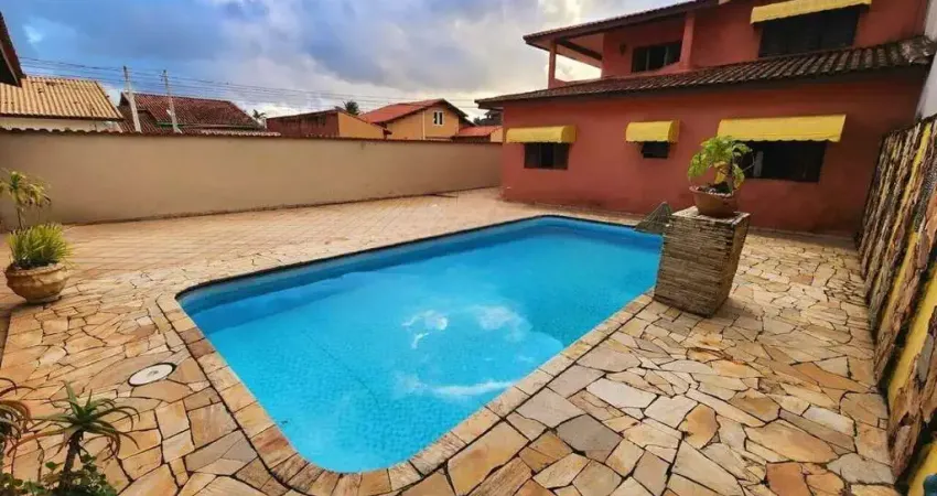 Casa para Venda em Peruíbe, Balneário Maria Helena Novaes, 3 dormitórios, 1 suíte, 1 banheiro, 5 vagas