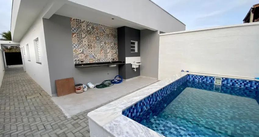 Casa no jardim regina, em itanhaém, litoral sul de são paulo / sp