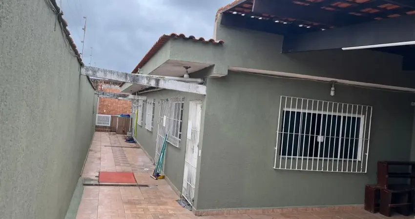 Casa no bairro jardim umuarama em itanhaém, litoral sul de são paulo / sp