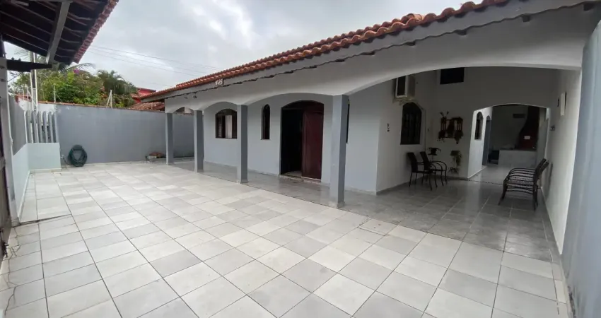 Casa a venda no bopiranga em itanhaém, no litoral sul de são paulo