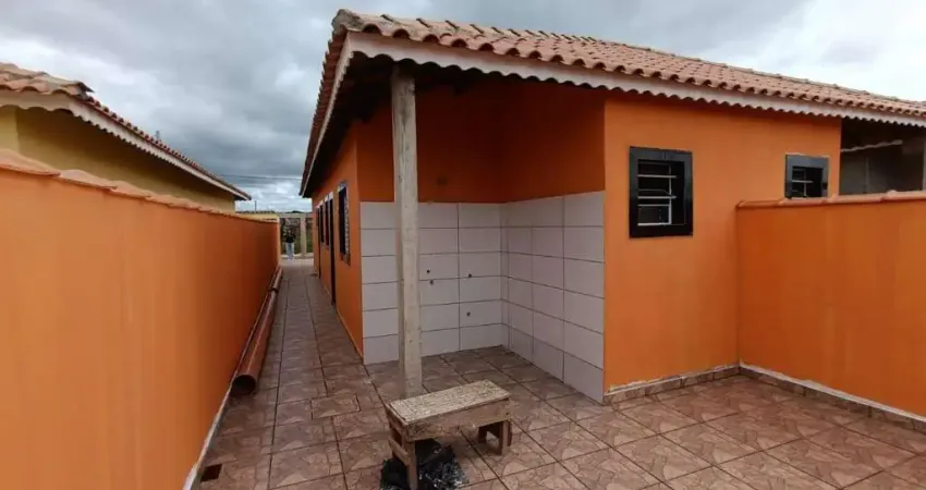Casa para venda em itanhaém, tupy, 2 dormitórios, 1 banheiro, 2 vagas