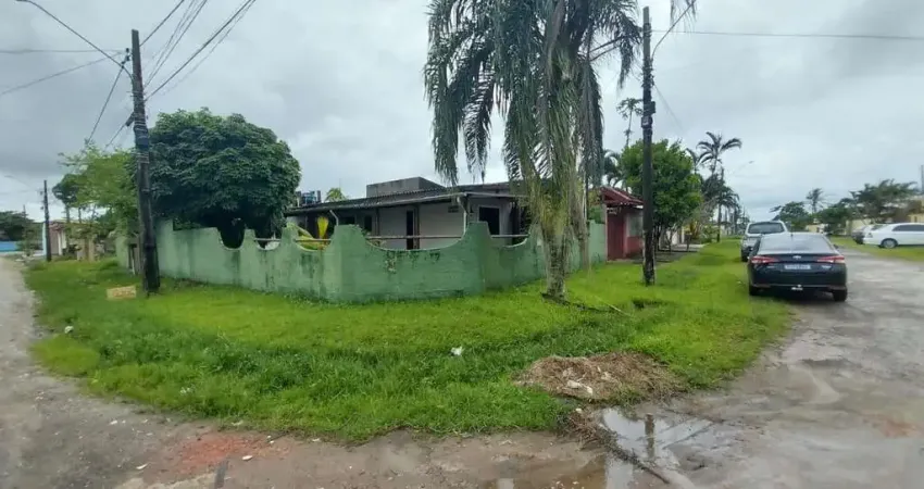 Casa para venda em itanhaém, 2 dormitórios, 1 suíte, 1 banheiro, 6 vagas