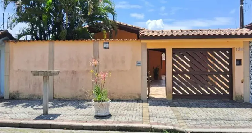 Casa para venda em itanhaém, loty, 3 dormitórios, 1 suíte, 2 banheiros, 6 vagas