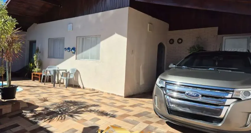 Casa com 3 quartos para alugar na Avenida Padre Anchieta, 4973, Balneário Três Marias, Peruíbe