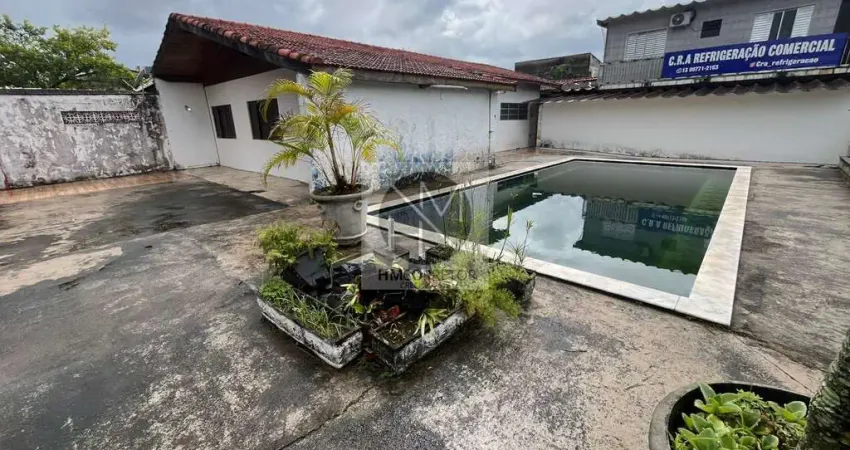 Casa com 3 quartos para alugar no Centro, Peruíbe