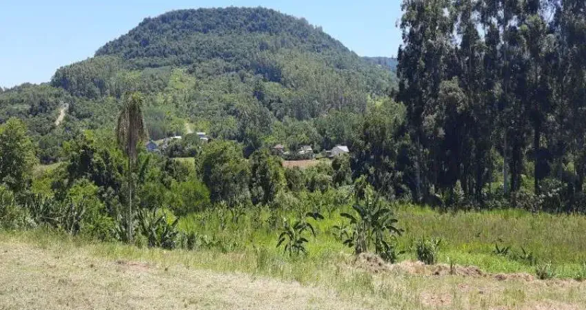 Terreno à venda na Av. Presidente Lucena, Centro, Picada Café