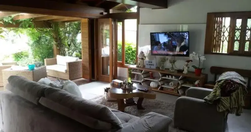 Casa com 4 quartos à venda na R. Dr. Saint Pastous, 142, Bosque Sinoserra, Canela