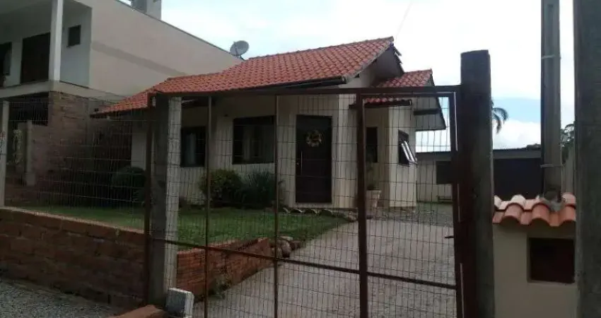 Casa com 1 quarto à venda na Rua Felipe Ulmann, 33, Pousada da Neve, Nova Petrópolis