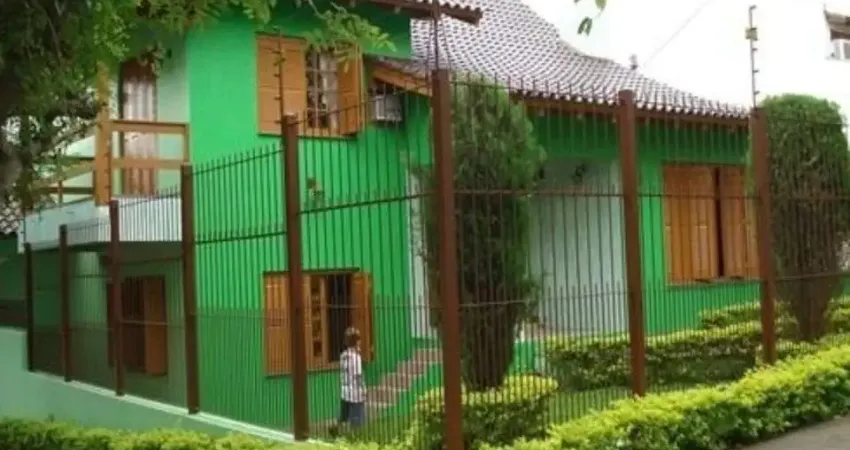 Casa com 4 quartos à venda no Jardim Planalto, Porto Alegre 