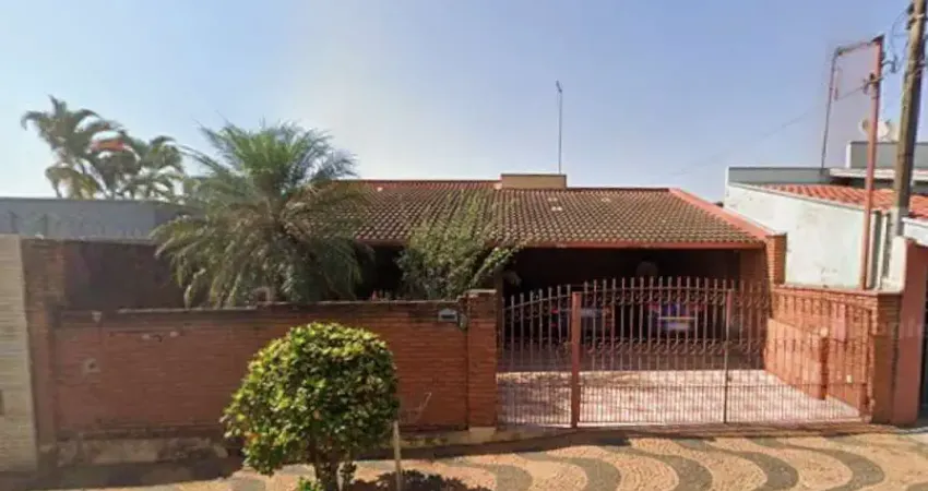 Casa à venda na Rua Dr. Leônidas Castro Mendes, 14, Parque Residencial Itamaraty, Leme