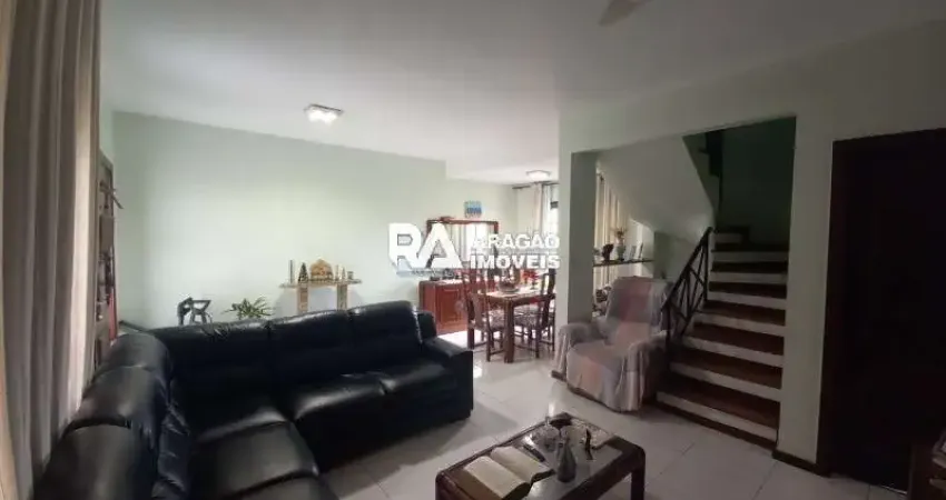 Casa em condomínio fechado com 4 quartos à venda no Pechincha, Rio de Janeiro 