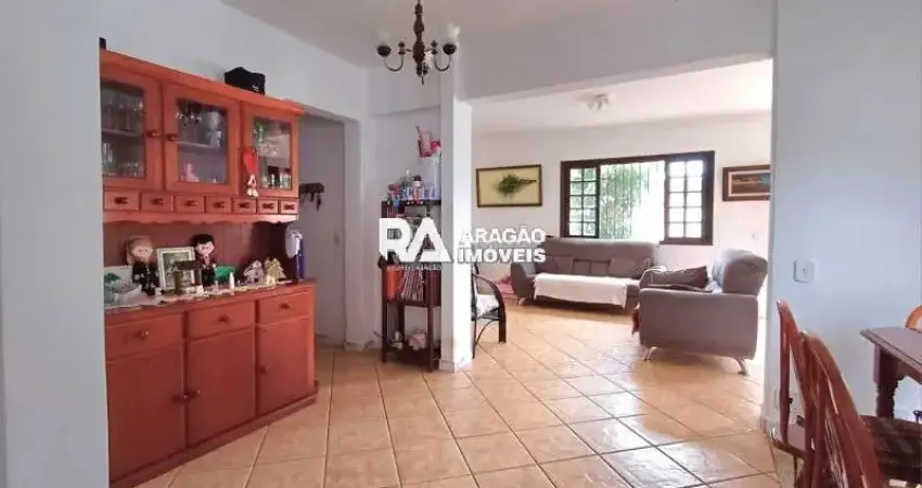 Casa em condomínio fechado com 4 quartos à venda na Taquara, Rio de Janeiro