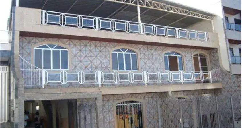 Casa com 2 quartos à venda na Rua Antônio Marinho Saraiva, 186, Cascatinha, Juiz de Fora