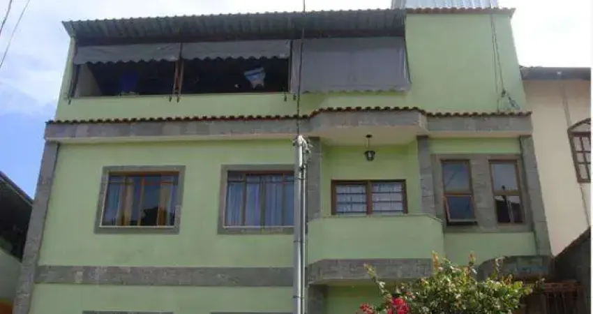 Casa com 3 quartos à venda na Rua Maurício de Menezes, 155, Costa Carvalho, Juiz de Fora