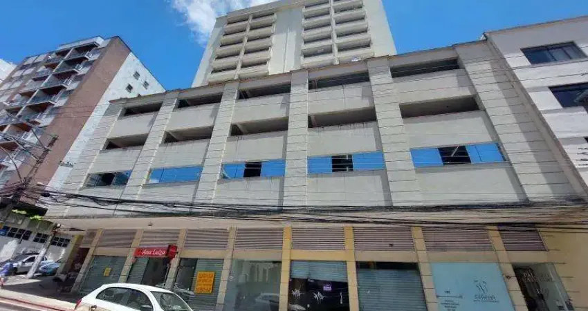 Ponto comercial para alugar na Rua Carlota Malta, 30, Centro, Juiz de Fora