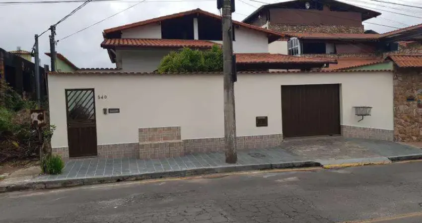 Casa com 3 quartos à venda na Rua Onofre Oliveira Salles, 840, Santa Maria, Juiz de Fora