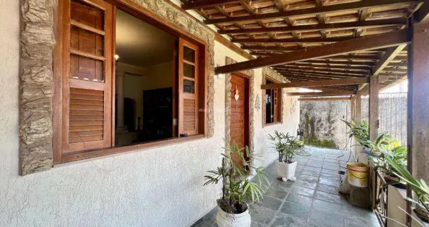 Casa com 7 quartos à venda na Rua Onofre Oliveira Salles, 860, Santa Maria, Juiz de Fora