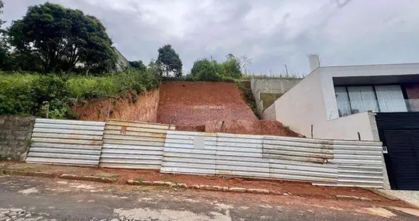 Terreno à venda na Rua Carlos Sampaio, Bom Pastor, Juiz de Fora