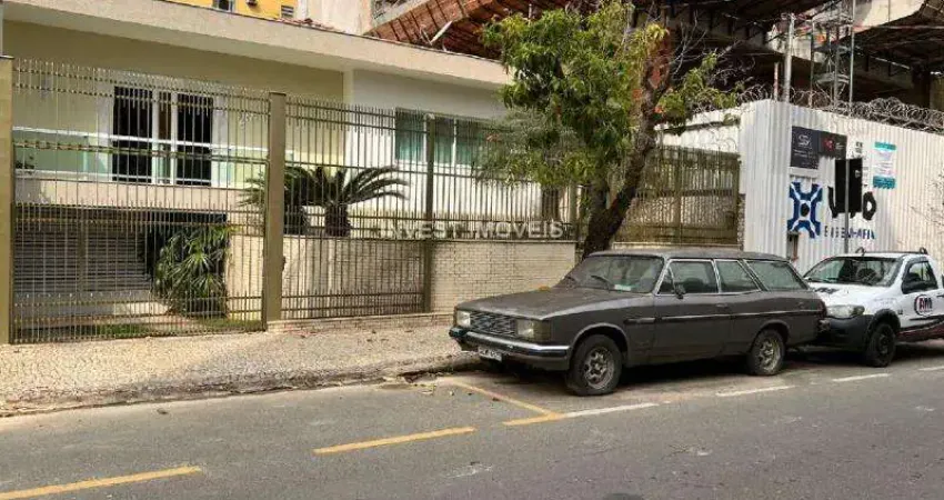 Casa com 4 quartos à venda na Rua Renato Dias, 246, Bom Pastor, Juiz de Fora