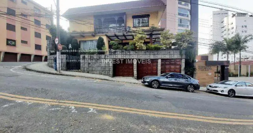 Casa com 5 quartos à venda na Rua Benjamin Constant, 1280, Santa Helena, Juiz de Fora