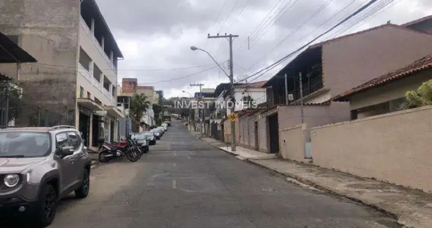 Casa com 6 quartos à venda na Rua Antônio de Paula Mendes, 311, Bandeirantes, Juiz de Fora