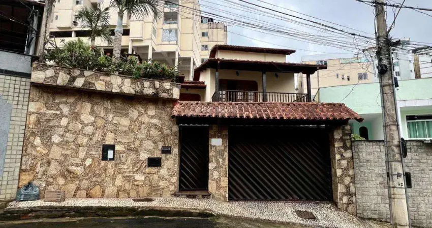Casa com 3 quartos à venda na Rua Albertino Gonçalves Vieira, 145, Jardim das Laranjeiras, Juiz de Fora