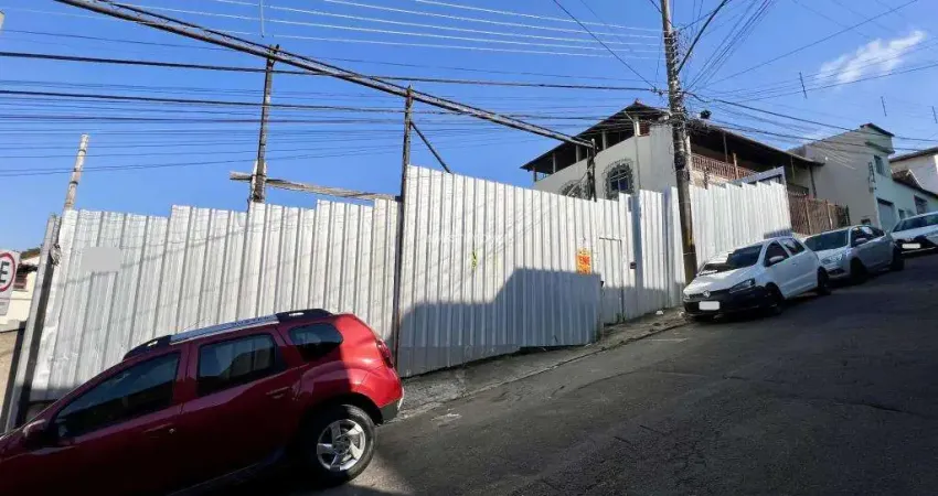 Terreno à venda na Rua Doutor Ávila, 53, Paineiras, Juiz de Fora