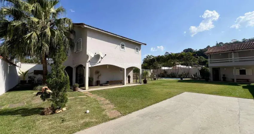 Casa com 3 quartos à venda na Rua Florianópolis, 305, Parque Jardim da Serra, Juiz de Fora